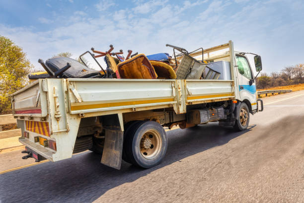 Best Construction Debris Removal  in Falcon Heights, MN